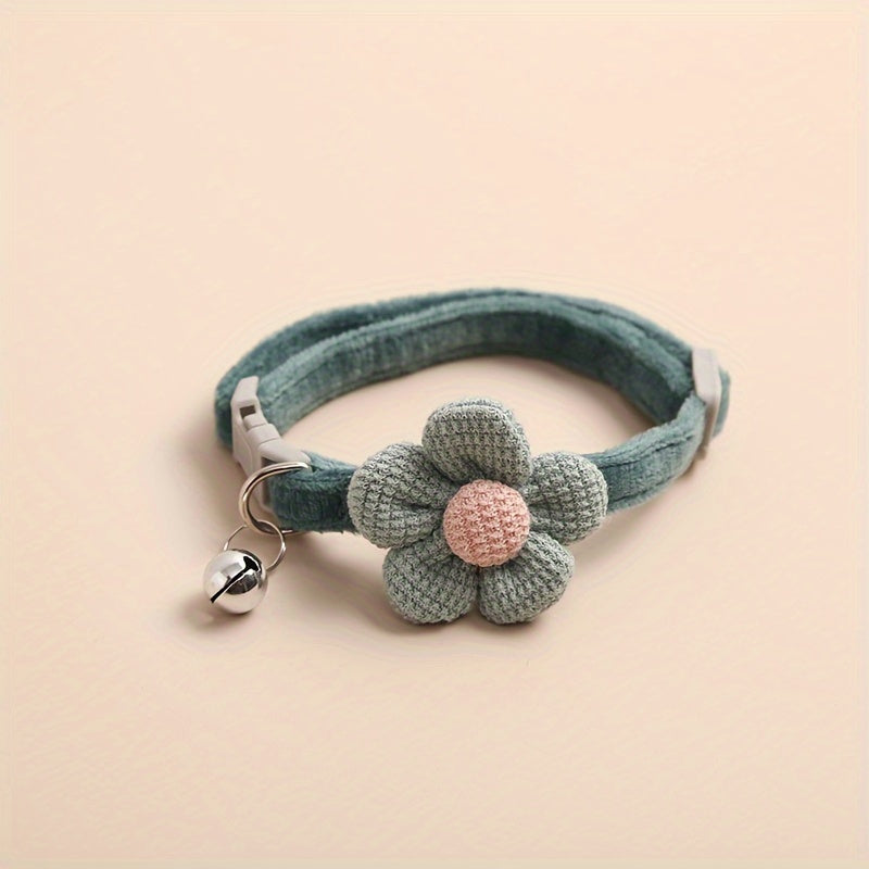 BlumenBell - Blumenmuster-Halsband mit Glocke