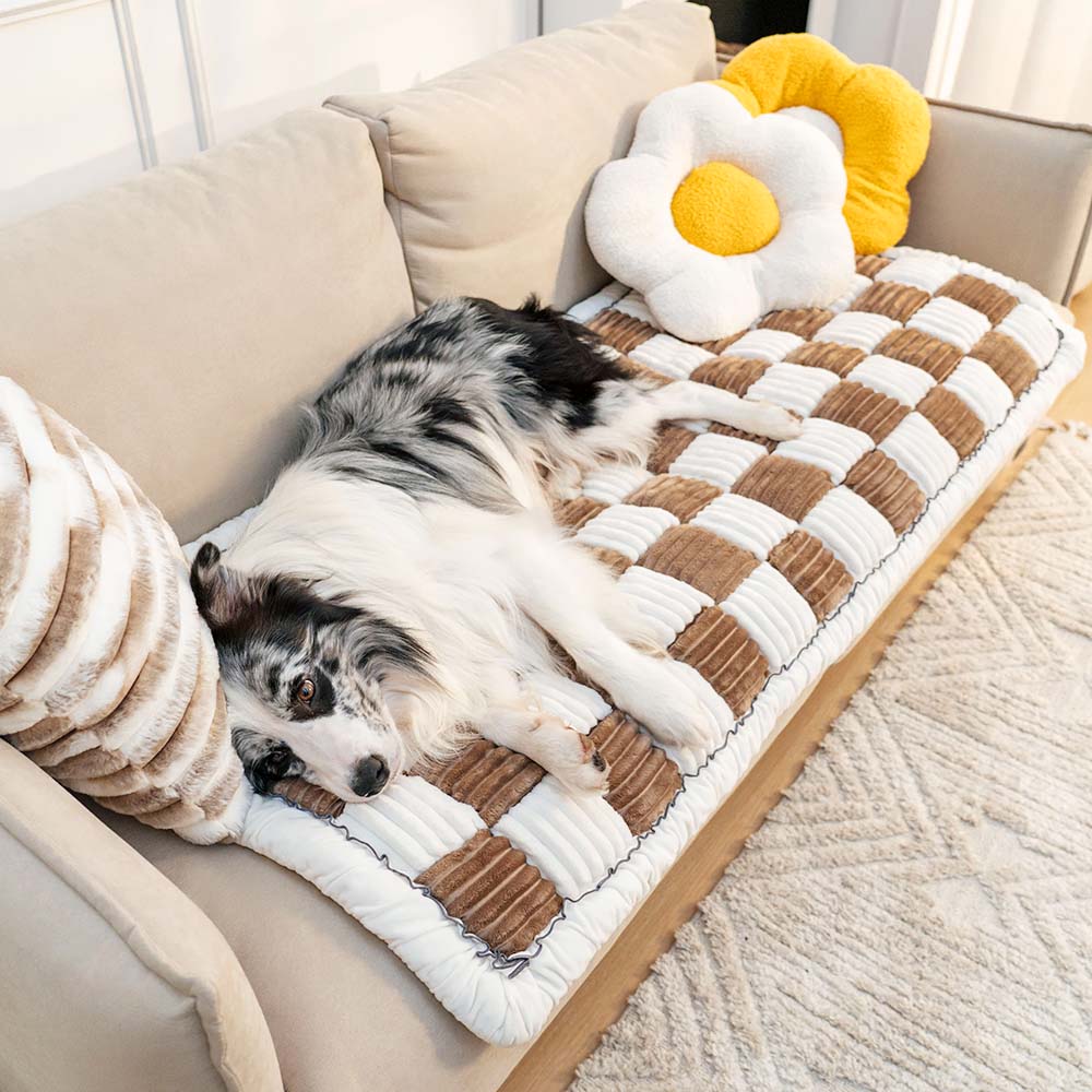 FluffyGuard: Deluxe Pet Sofa Protector Mat – Non-Slip, Washable & Comfortable