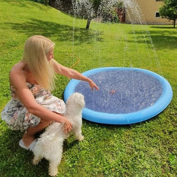 Woof Splash: Sanftes & Beruhigendes Hunde-Sprinkler-Pad